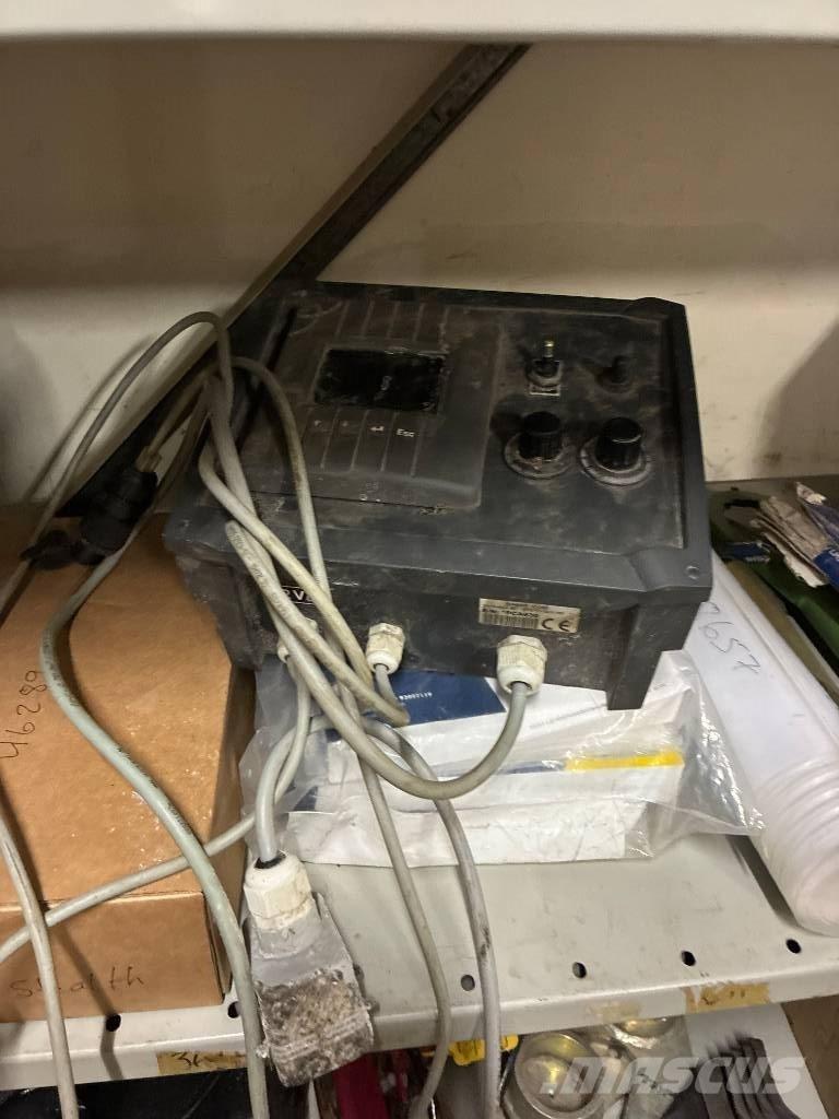 Fransgård STS 1800 Trosilci peska in soli