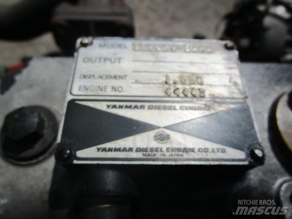 Ammann AV 16 E Dvojni valjarji