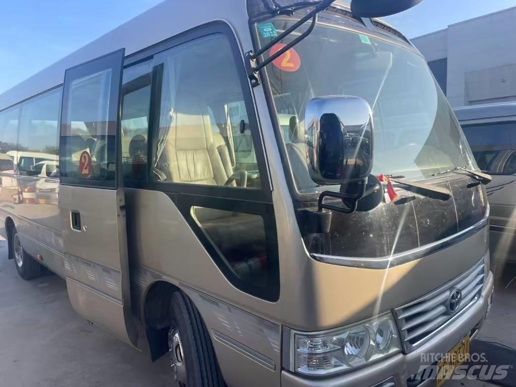 Toyota Coaster Medkrajevni avtobusi