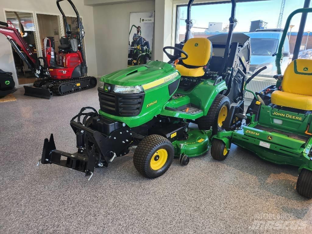 John Deere 950R Vrtni traktor kosilnice