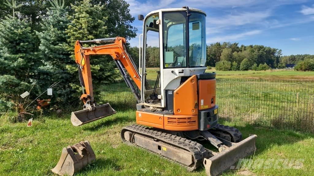 Hitachi ZX 26 Mini bagri <7t