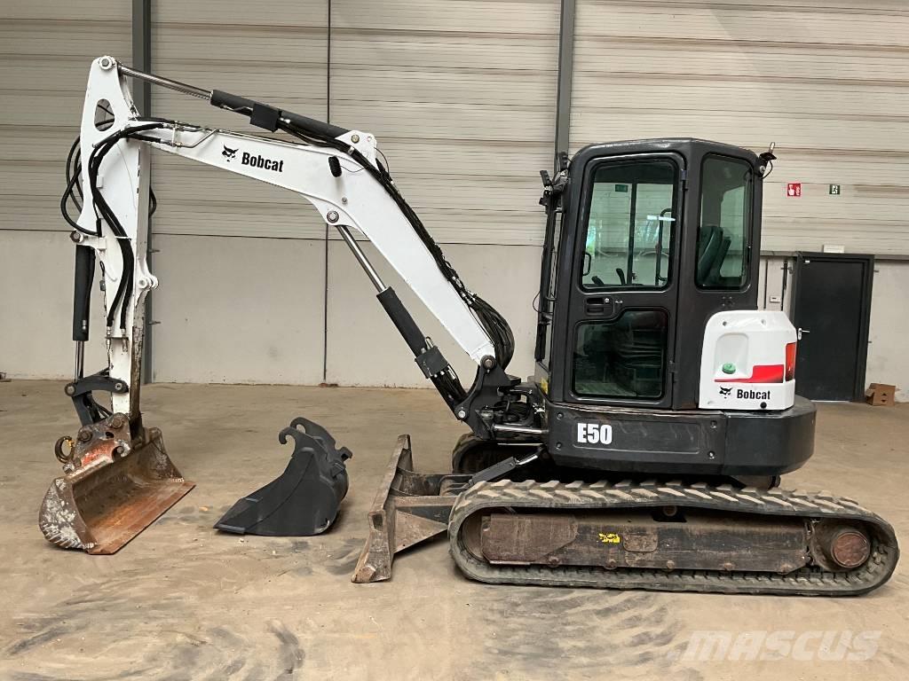 Bobcat E 50 EM Mini bagri <7t