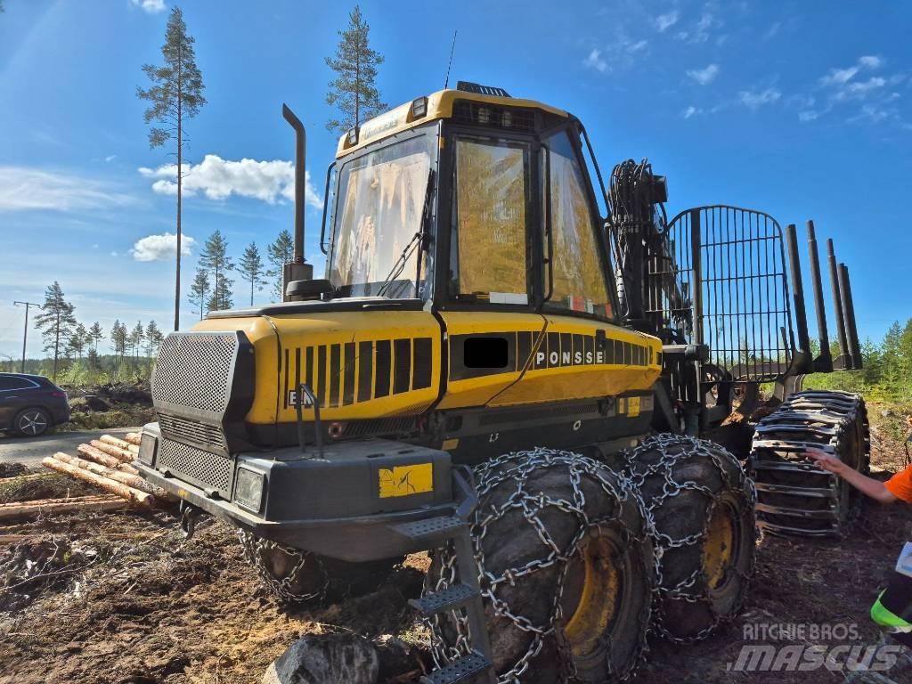 Ponsse ELK 8W Forwarderji