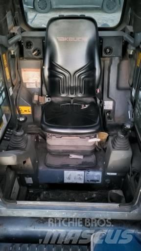 Takeuchi TL8 Skid steer mini nakladalci