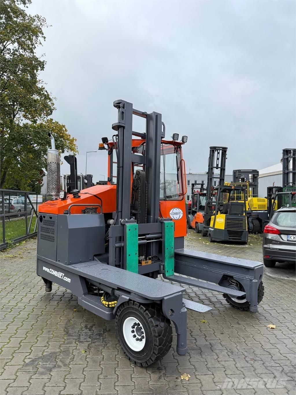 Combilift C5000 XL 4-Smerni viličarji