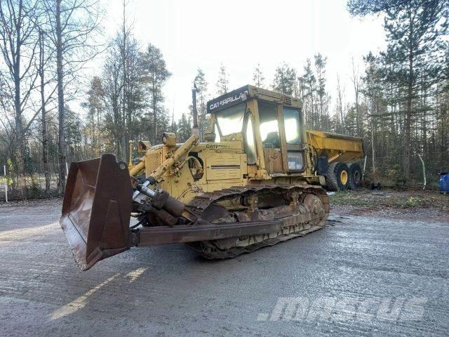 CAT D5B 44x890 Buldožerji goseničarji
