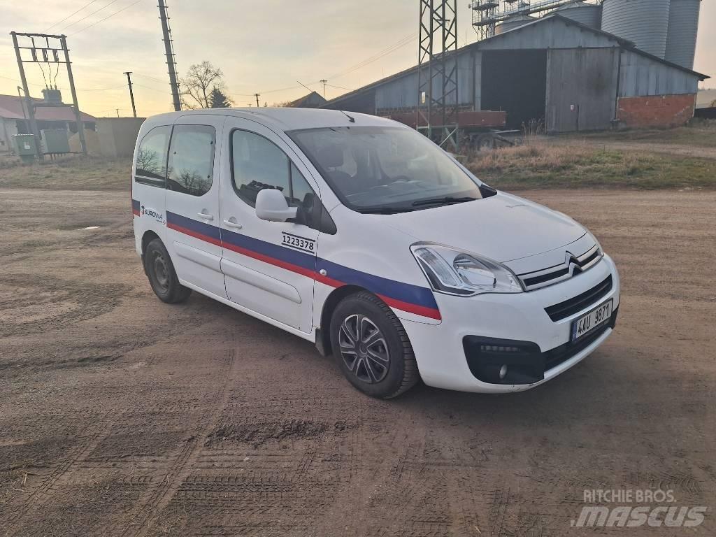 Citroën Berlingo Avtomobili