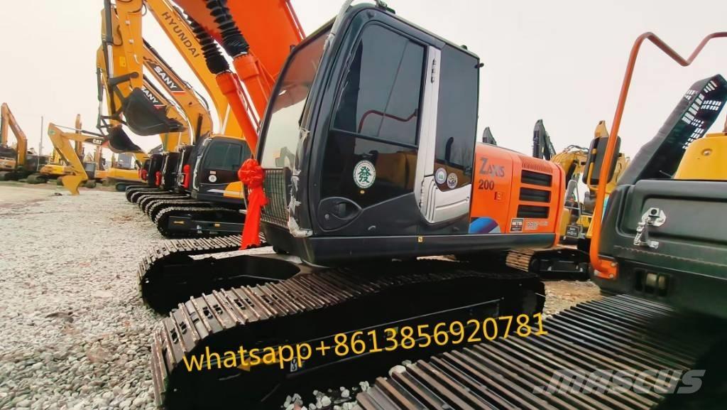 Hitachi ZX 200 Bagri goseničarji