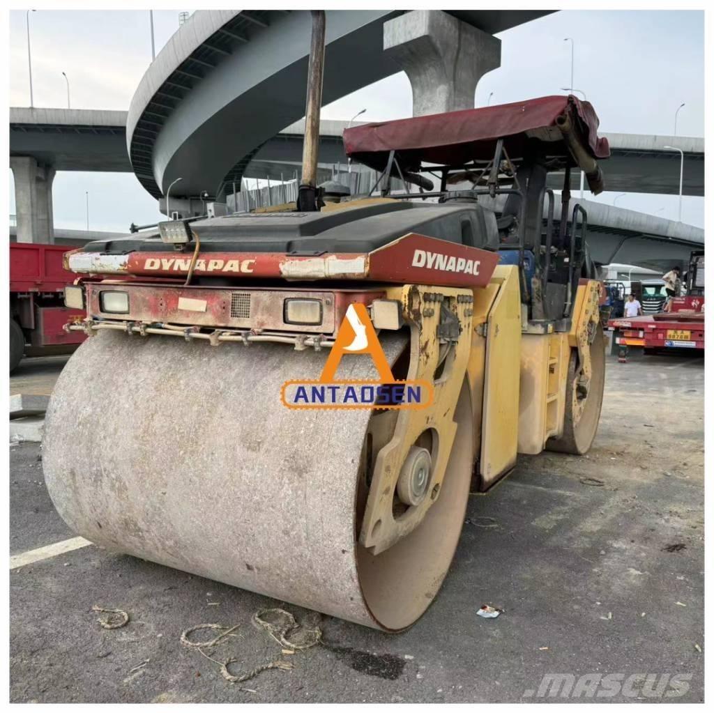 Dynapac CC422 Dvojni valjarji