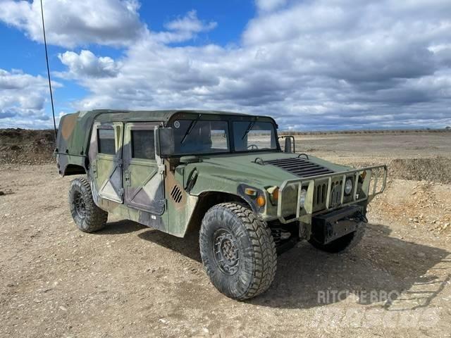 Hummer H 1 Avtomobili