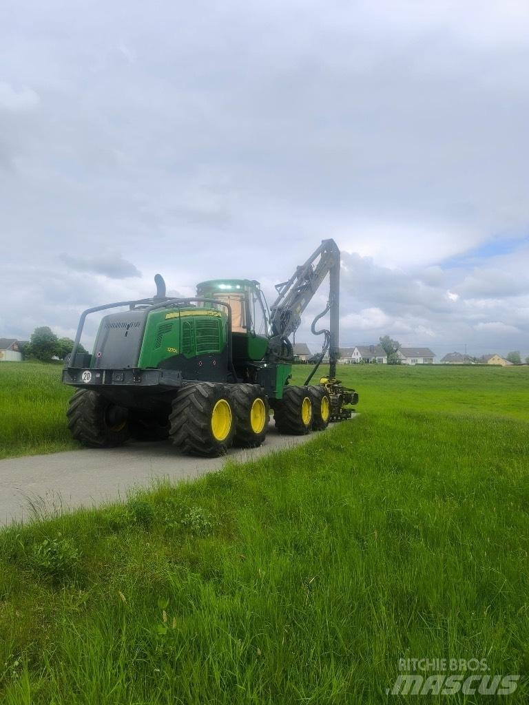 John Deere 1270G 8WD Harvesterji