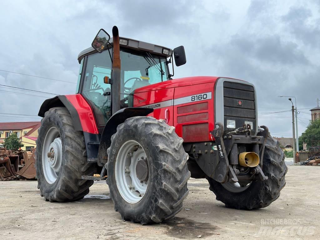Massey Ferguson 8160 Traktorji