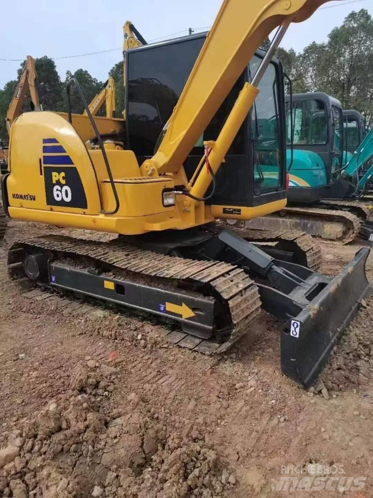 Komatsu PC 60-8 Bagri goseničarji