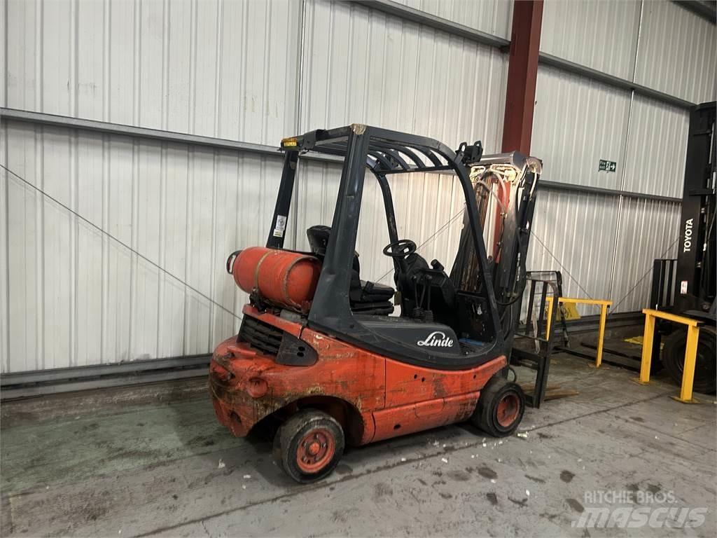Linde H20T-03 Plinski viličarji