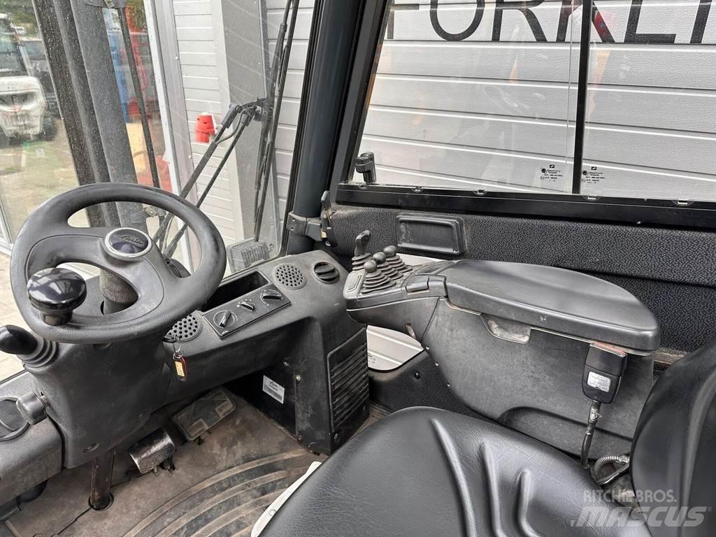 Linde H30D-02 Dizelski viličarji