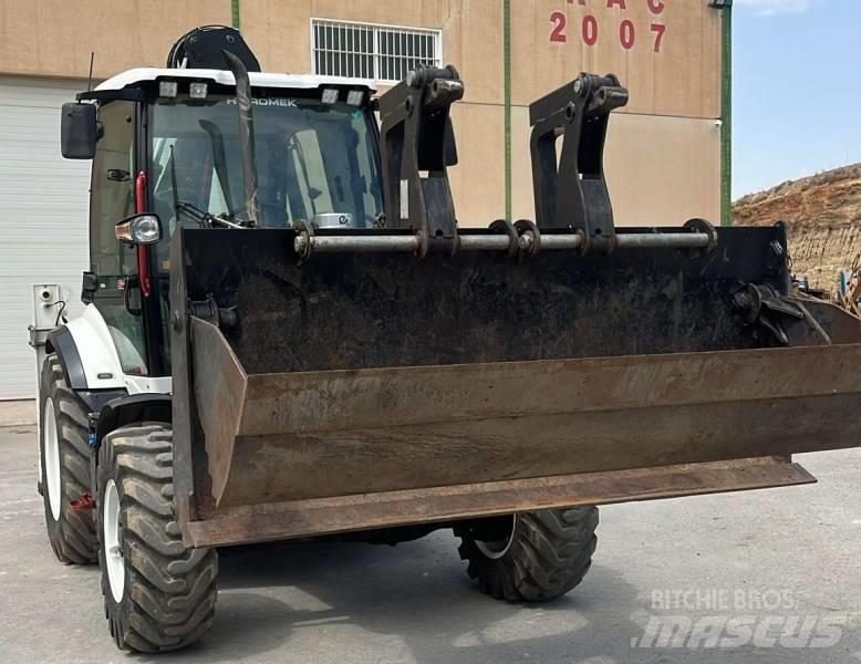 Hidromek HMK 102 B Rovokopači