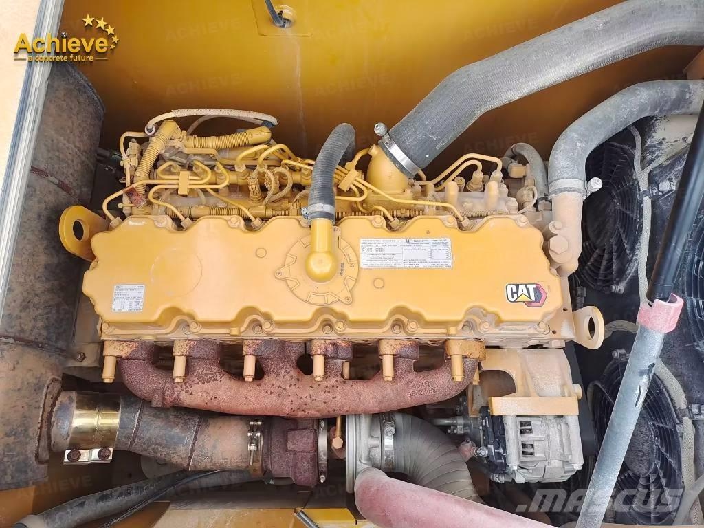 CAT 323 gc Bagri goseničarji