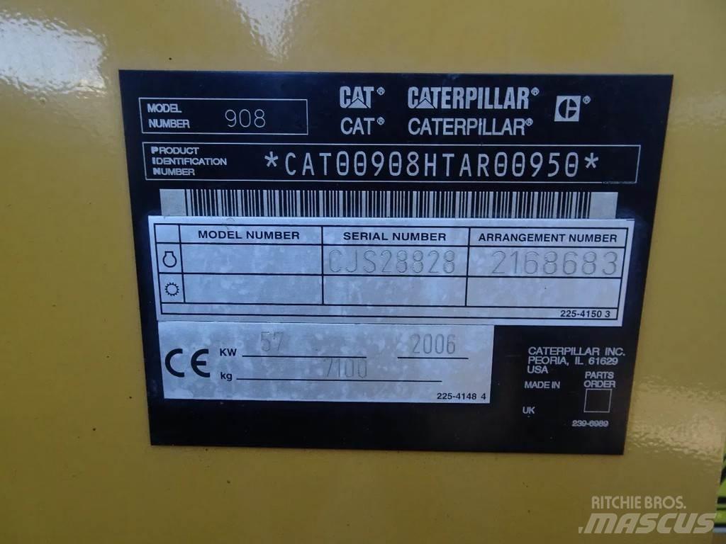 CAT 908 Kolesni nakladalci