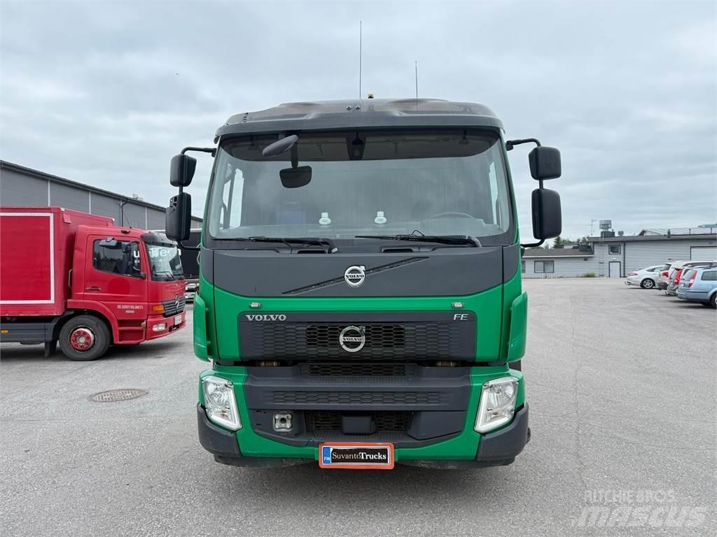 Volvo FE320 6x2*4 Kotalni prekucni tovornjaki