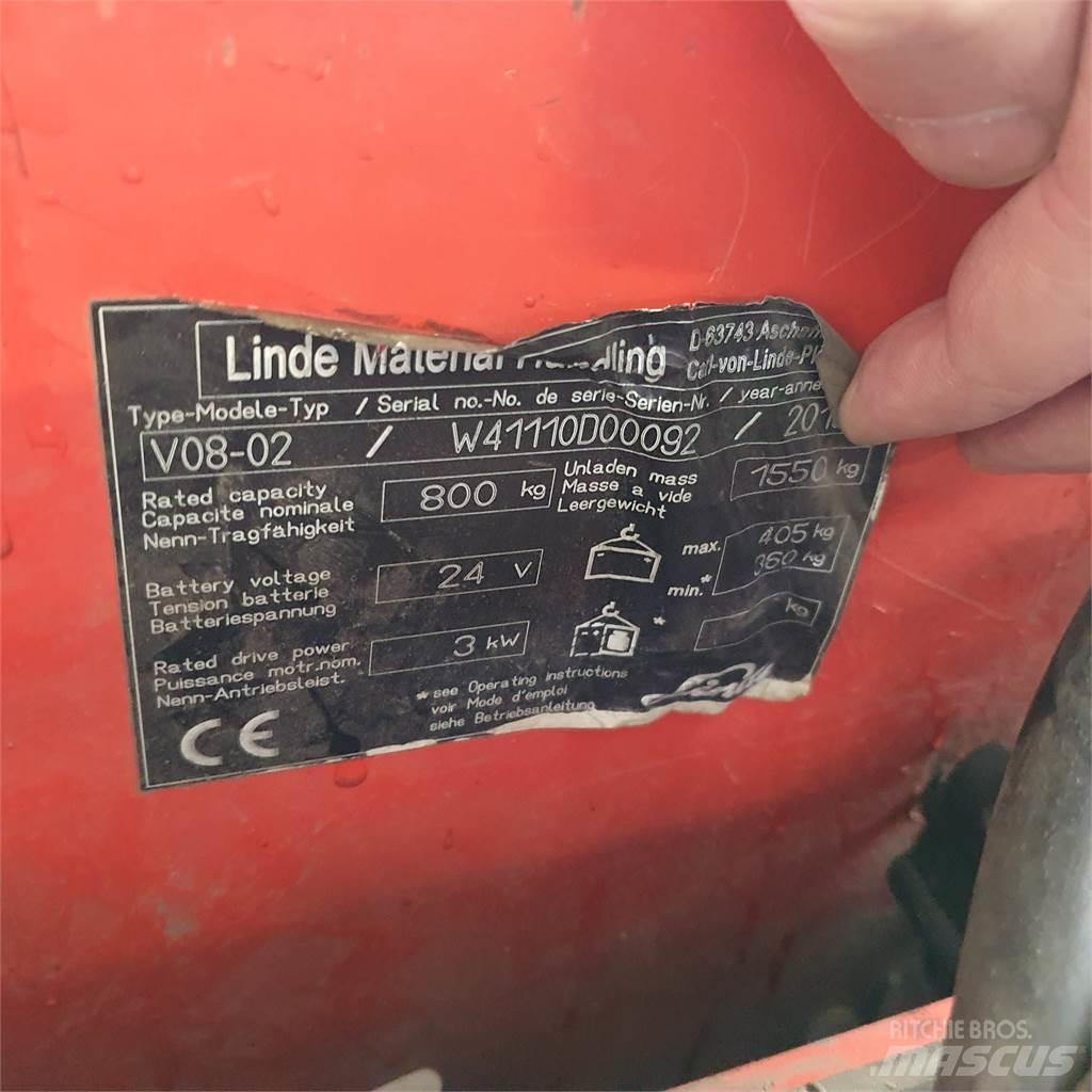 Linde V08-02 Srednje dvižni komisionirni viličar