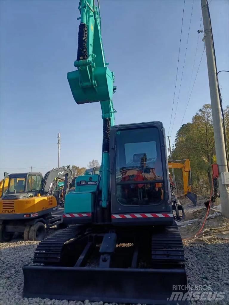 Kobelco SK 75 Midi bagri 7t – 12t