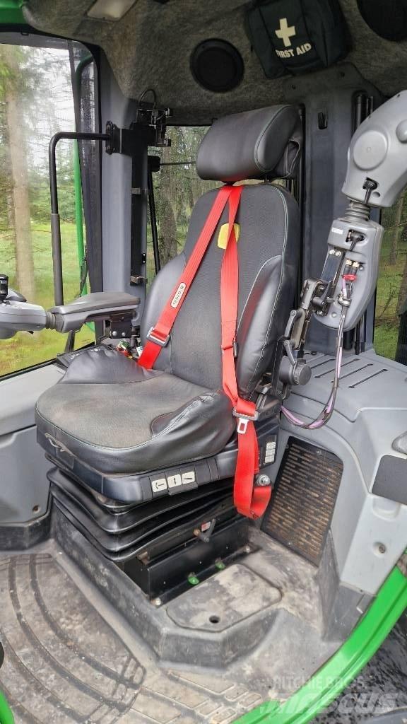John Deere 1270 G Harvesterji