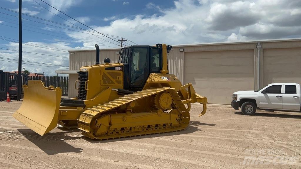 CAT D 6 N LGP Buldožerji goseničarji