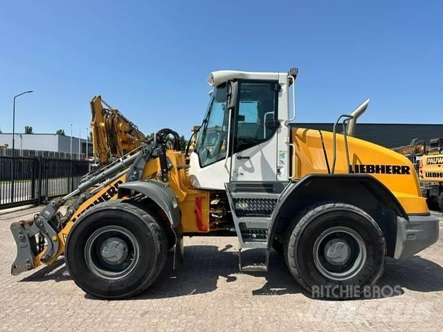 Liebherr L 538 Kolesni nakladalci