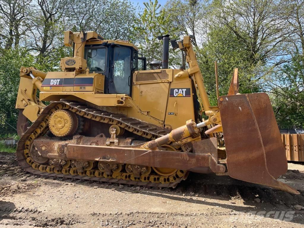 CAT D 9 T Buldožerji goseničarji