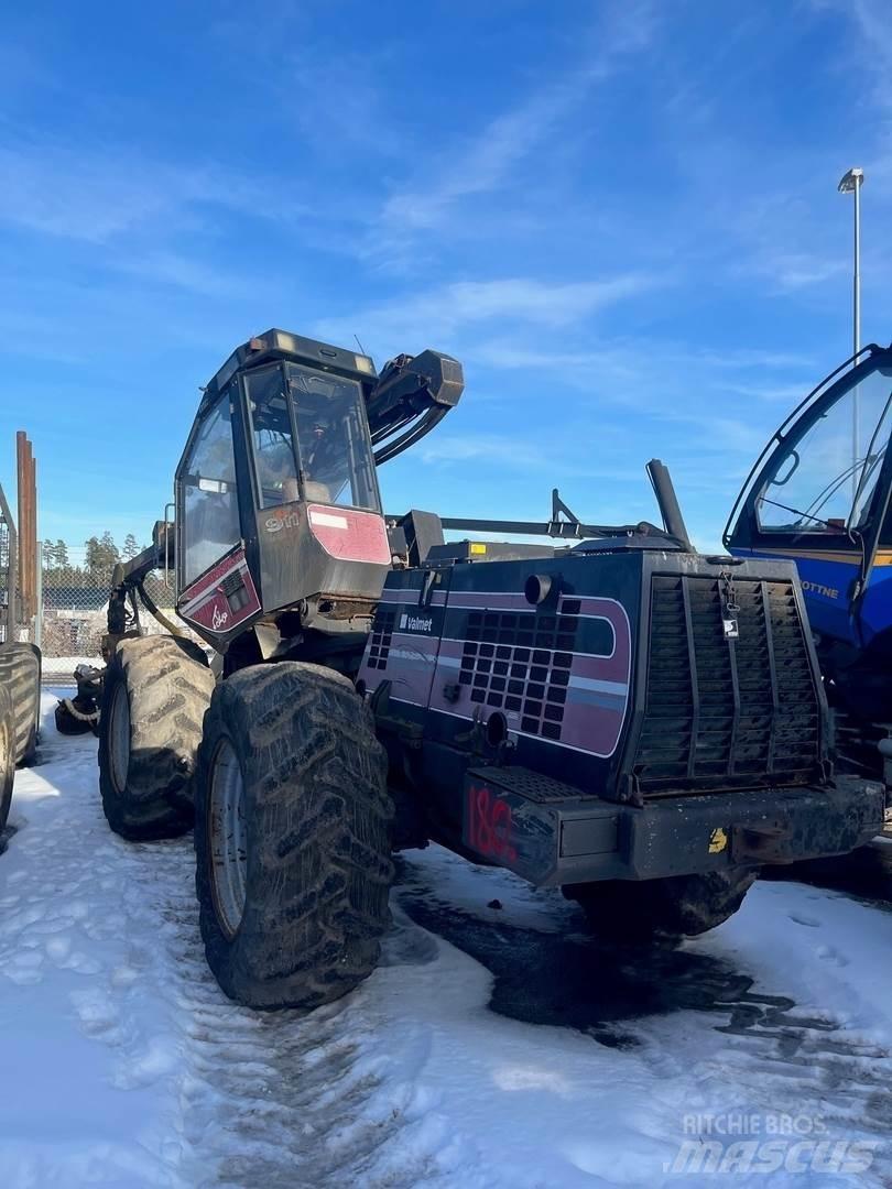 Valmet 911 Harvesterji