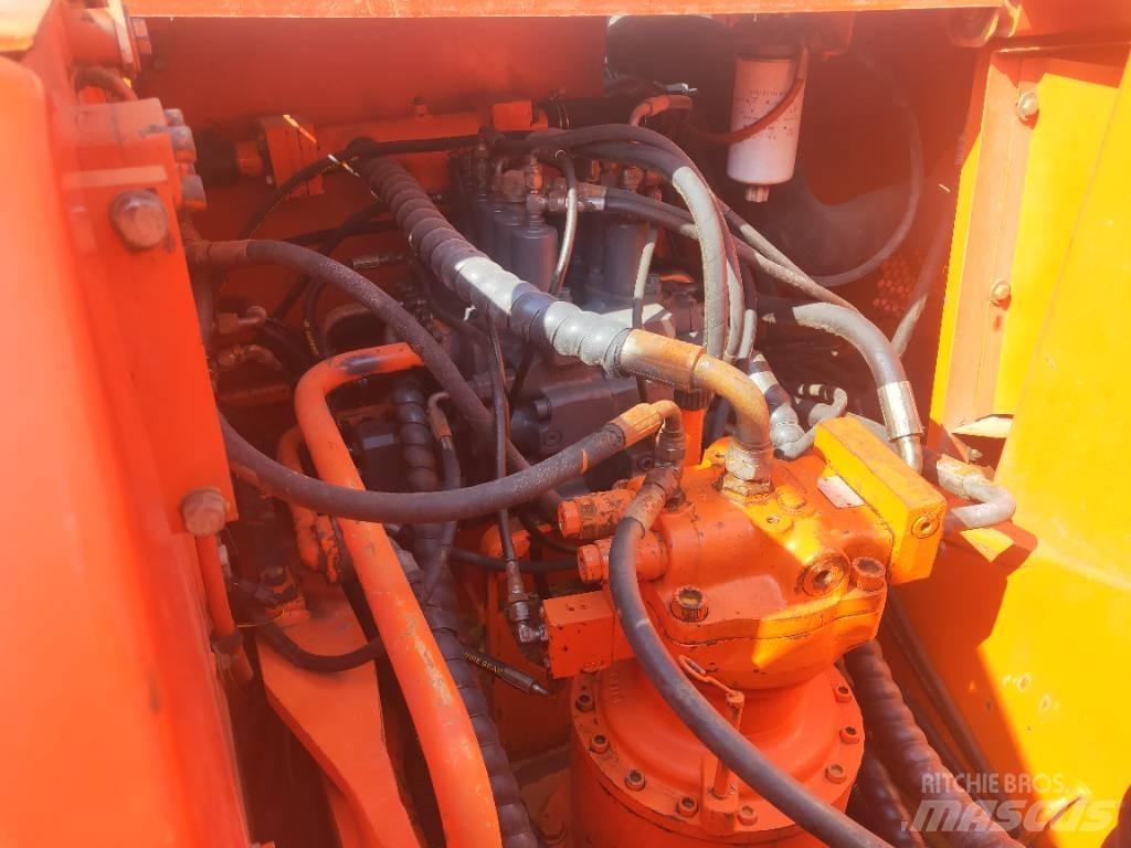 Doosan DH220LC-7 Bagri goseničarji