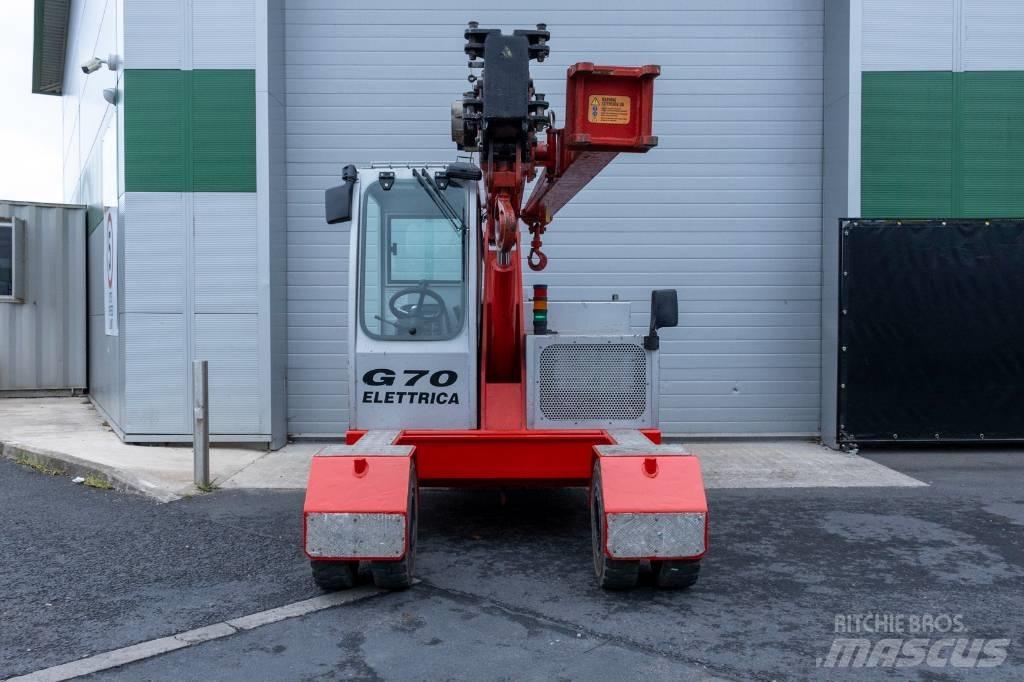 Galizia G70 Druga dvigala/žerjavi