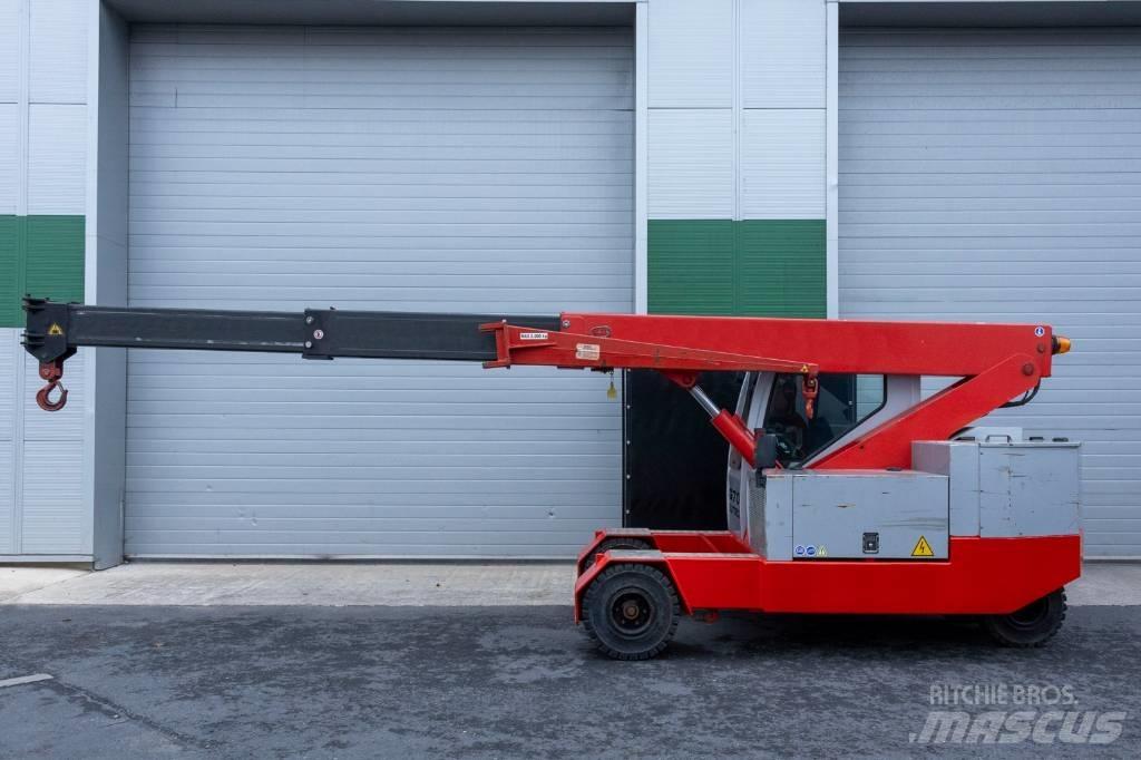 Galizia G70 Druga dvigala/žerjavi
