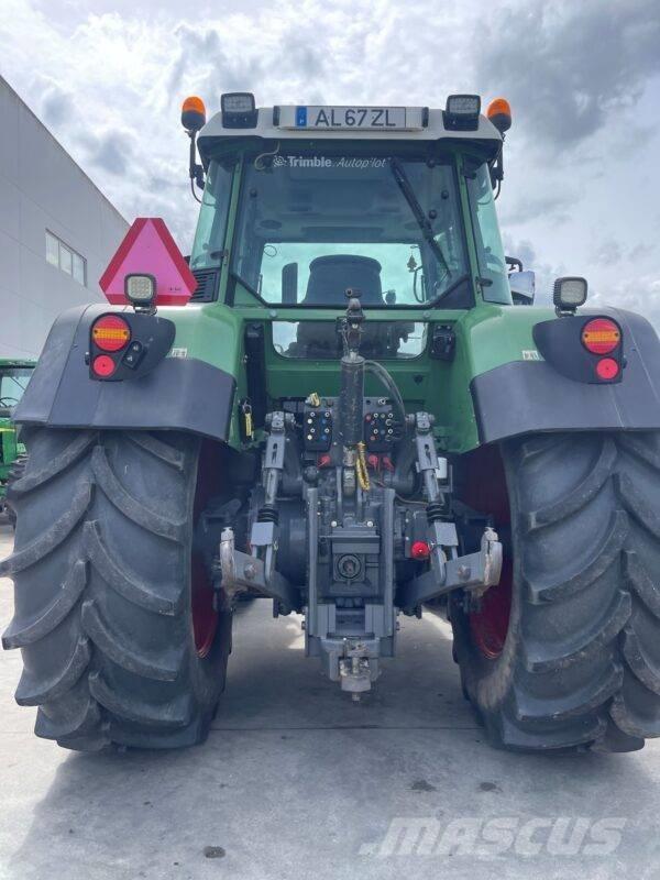 Fendt 820 Vario TMS Traktorji