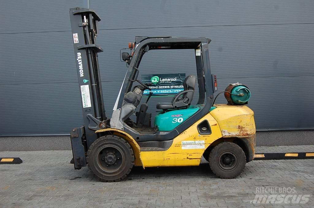 Komatsu FG30C-16 Viličarji - drugo
