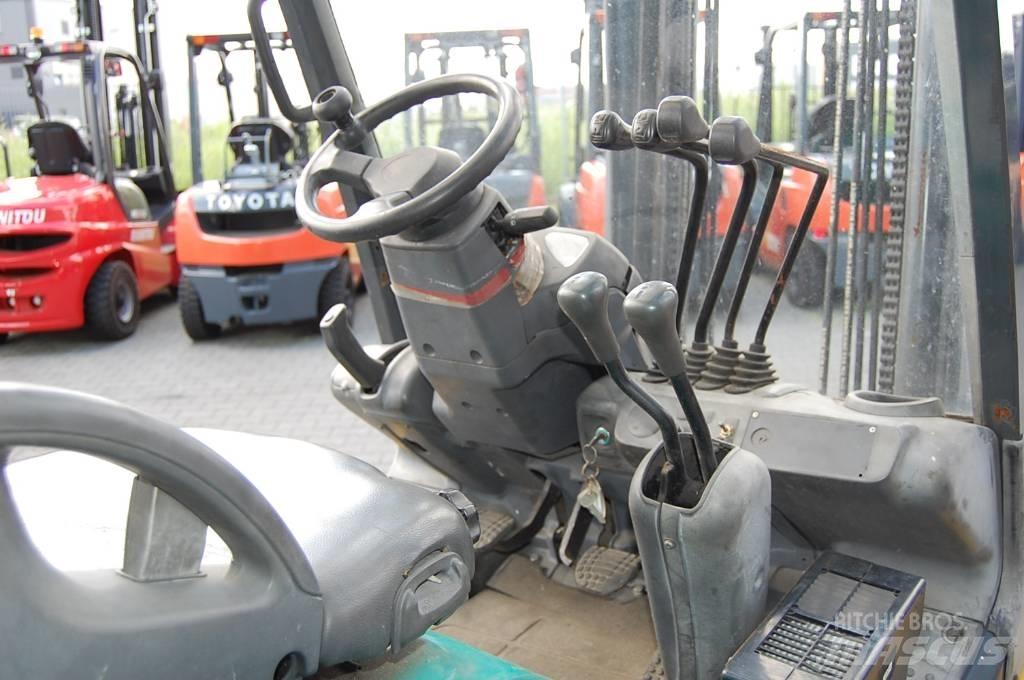 Komatsu FG30C-16 Viličarji - drugo