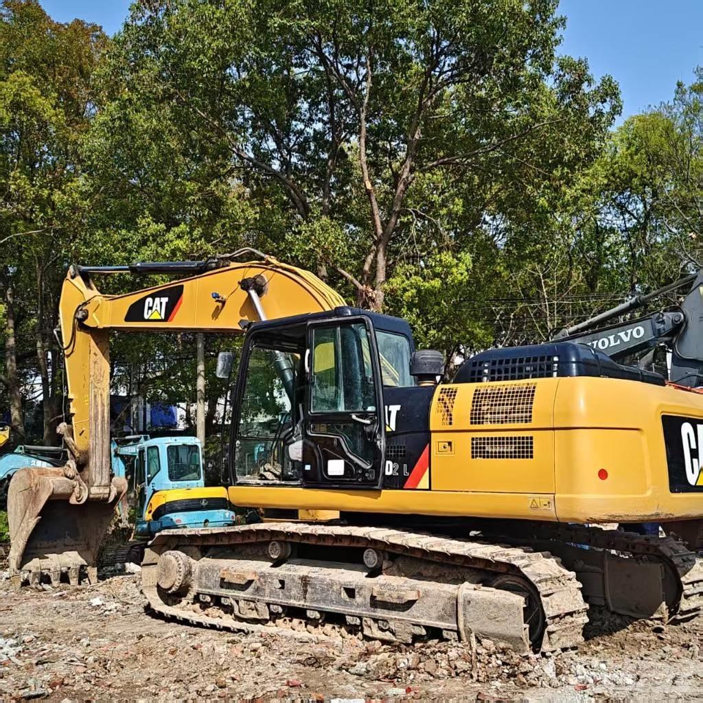 CAT 320 D2 Bagri goseničarji