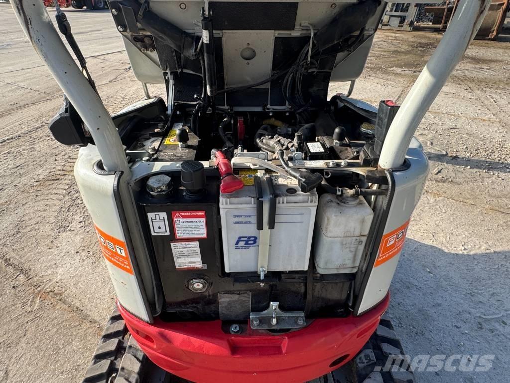 Takeuchi TB 210 R Mini bagri <7t