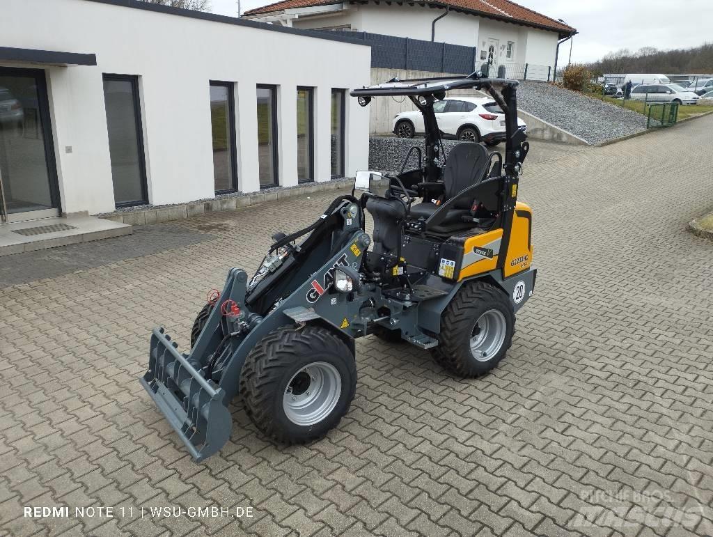 GiANT G2200 Xtra HD Čelni nakladalci in kopači