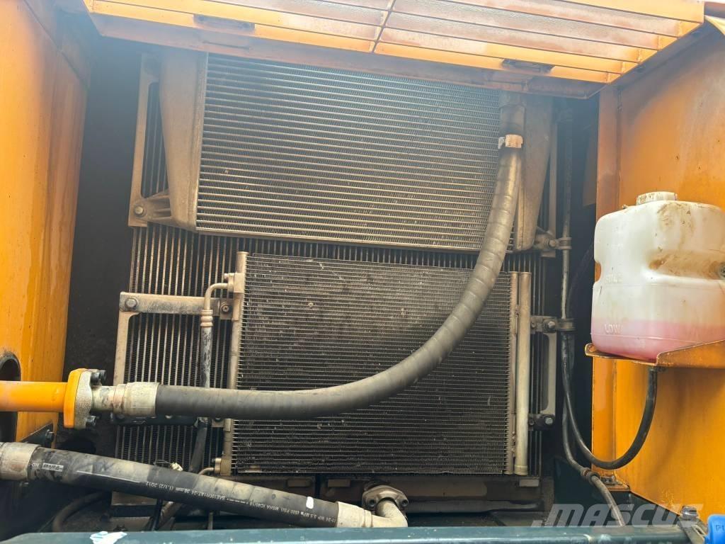 Hyundai 290LC-9 Bagri goseničarji