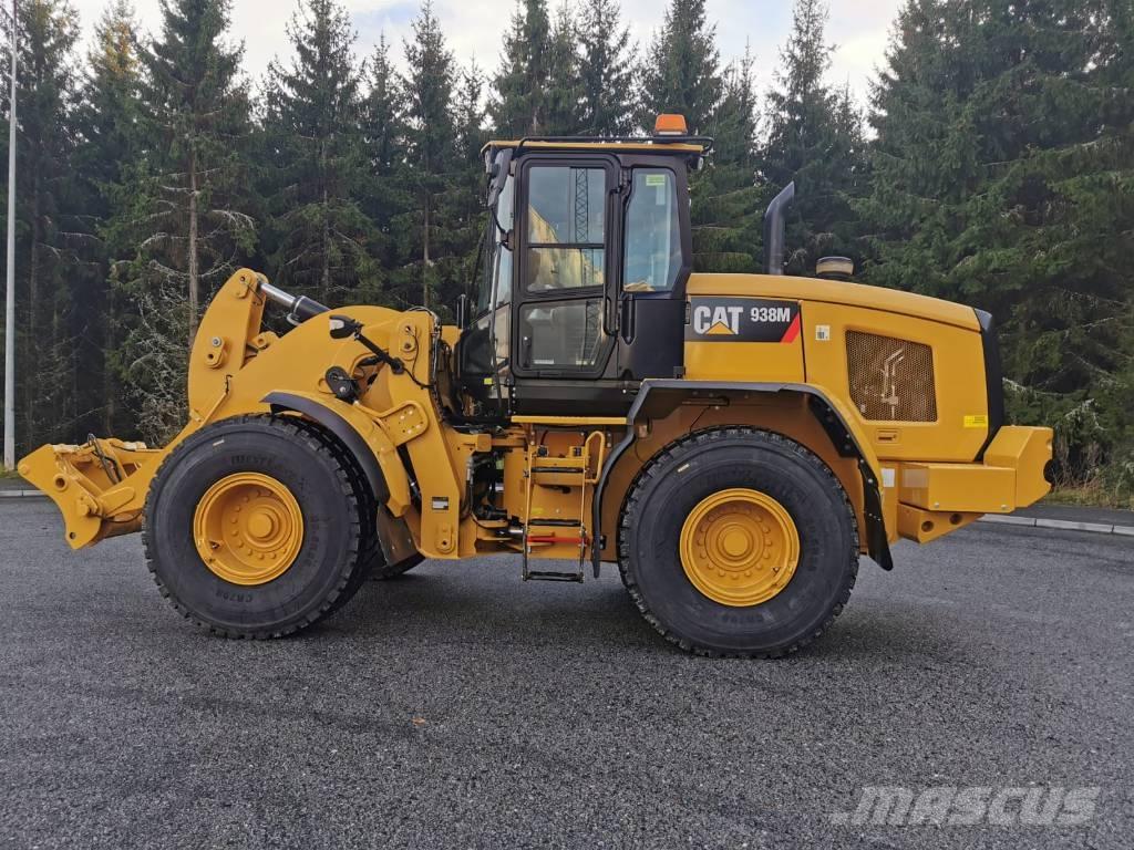 CAT 938M Kolesni nakladalci