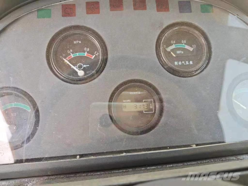 LiuGong 836 Kolesni nakladalci