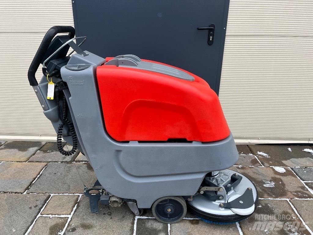 Hako B30 B 30 Stroji za ribanje in pomivanj tal