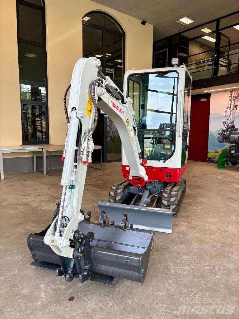 Takeuchi TB 216 Mini bagri <7t