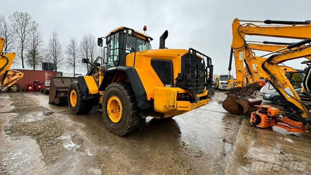 JCB 457 HT Kolesni nakladalci
