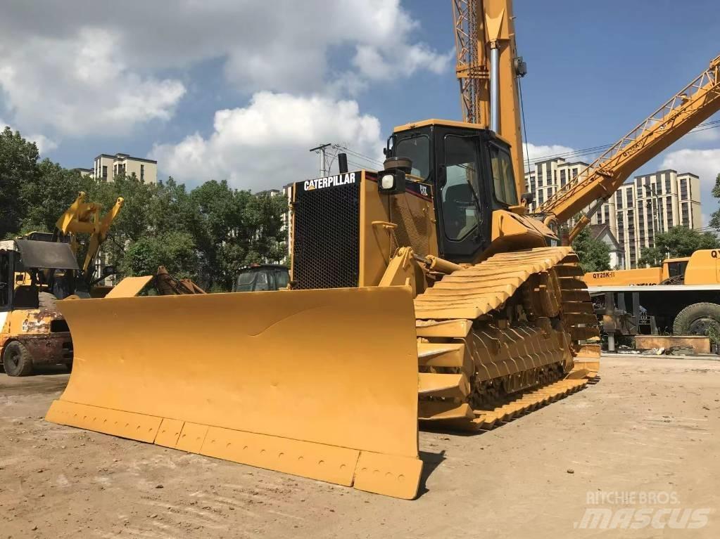 CAT D 6 G Buldožerji goseničarji