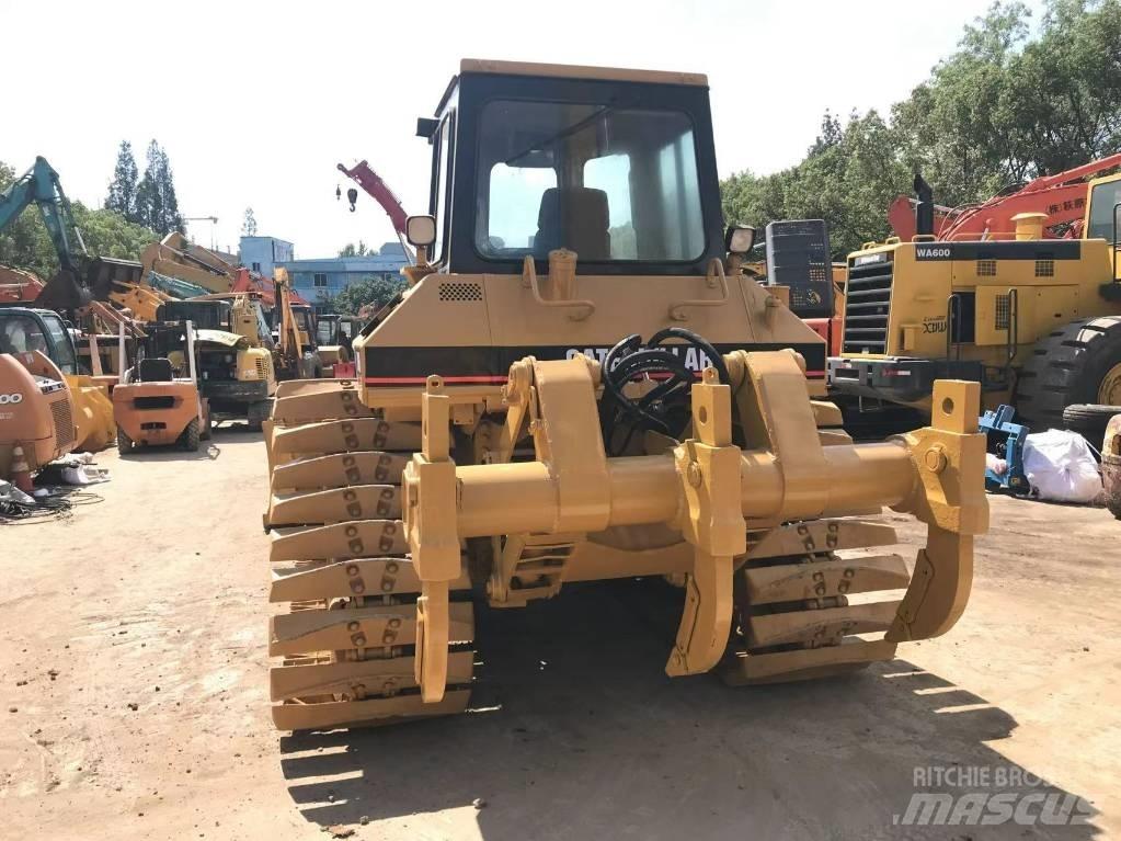 CAT D 6 G Buldožerji goseničarji
