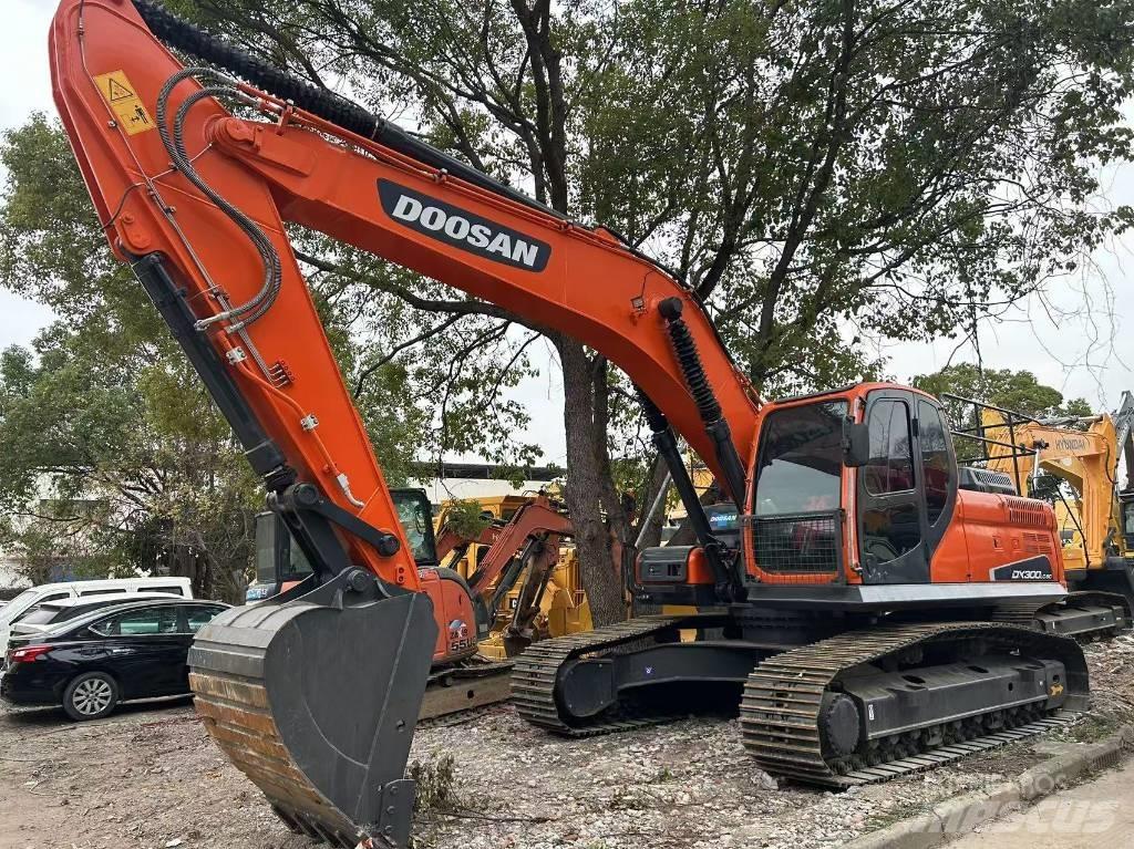 Doosan DX300LC-9c Bagri goseničarji
