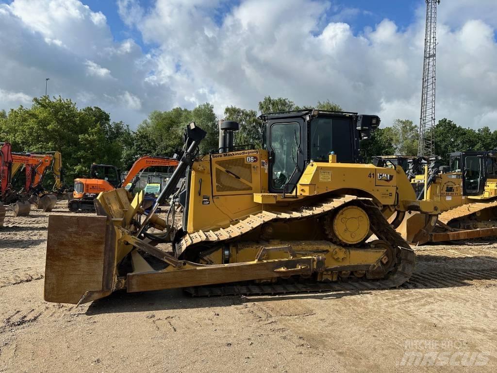 CAT D 6 XE LGP Buldožerji goseničarji