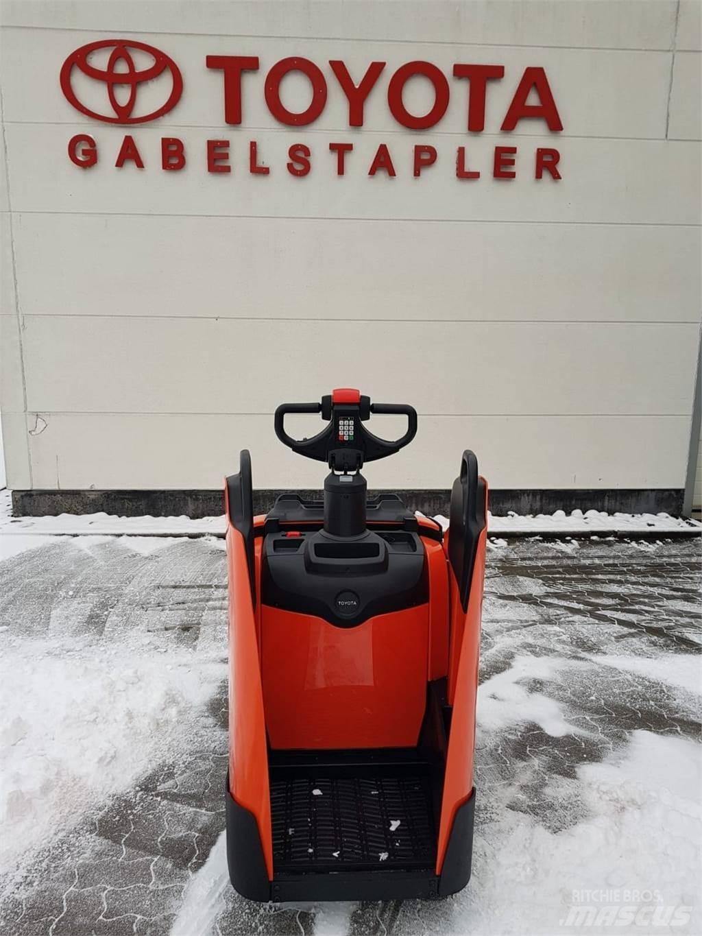 Toyota LPE 250 Električni nizko dvižni viličar